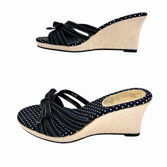 NWOT HUSH PUPPIES SOFT STYLES NAVY BLUE WHITE POLKA DOT WEDGE SANDALS 7.5 - Picture 3 of 9